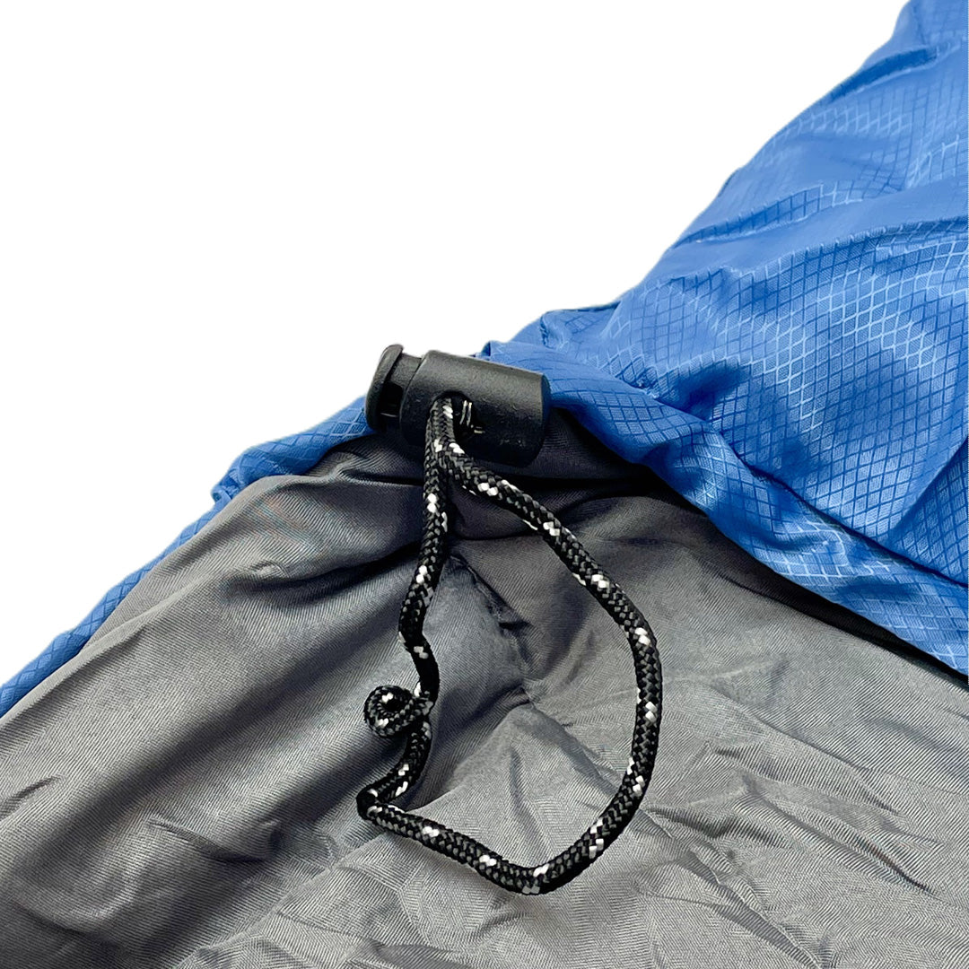 Close up of hood toggle on Domex Nimbus 100 Summer Sleeping Bag - Blue